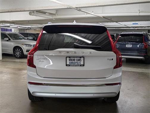 2022 Volvo XC90 T6 Inscription 7 Passenger