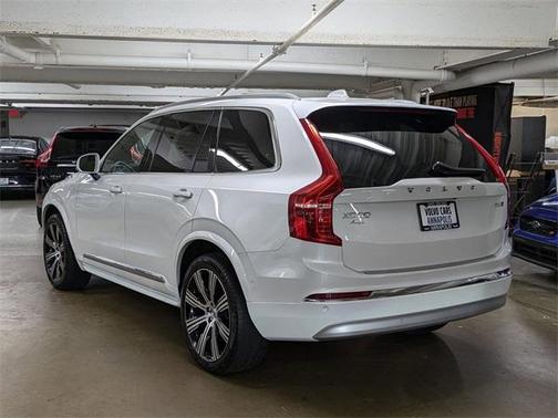 2022 Volvo XC90 T6 Inscription 7 Passenger