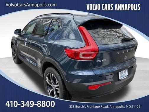 2026 Volvo XC40 B5 Core