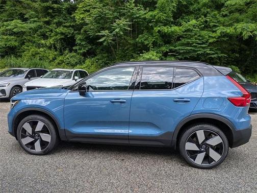 2023 Volvo XC40 Recharge Pure Electric Twin Ultimate