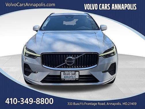 Crystal White 2023 Volvo XC60 Core