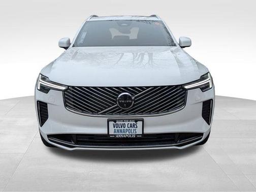 2025 Volvo XC90 Plug-In Hybrid T8 Ultra 7-Seater