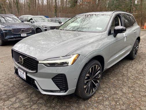 2026 Volvo XC60 B5 Ultra