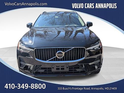 Onyx Black 2023 Volvo XC60 Core