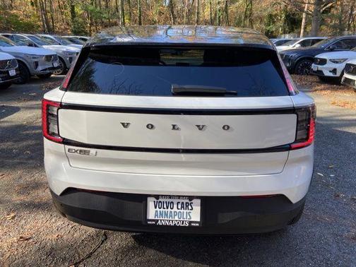 2025 Volvo EX30 Twin Motor Plus