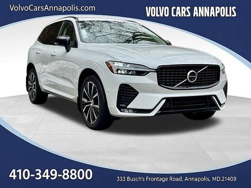 Crystal White 2023 Volvo XC60 Plus