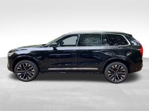 2026 Volvo XC90 B6 Ultra 6-Seater