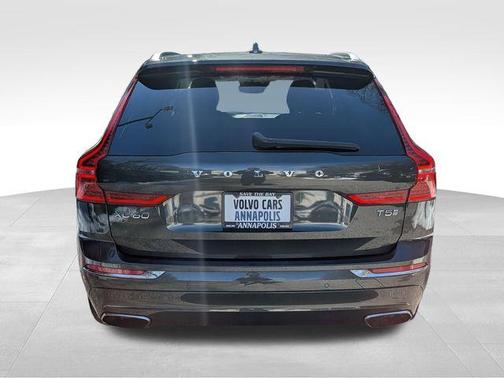 2019 Volvo XC60 T5 Inscription