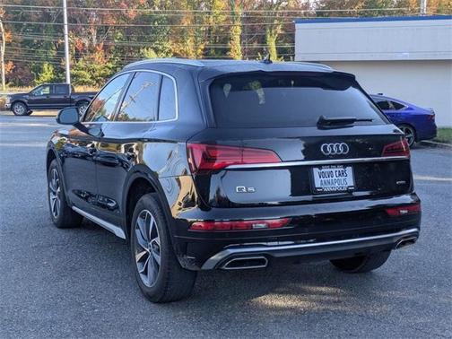 2023 Audi Q5 45 S line quattro Premium