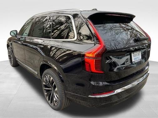 2026 Volvo XC90 B6 Ultra 6-Seater