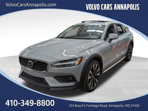 2025 Volvo V60 Cross Country B5 Ultra