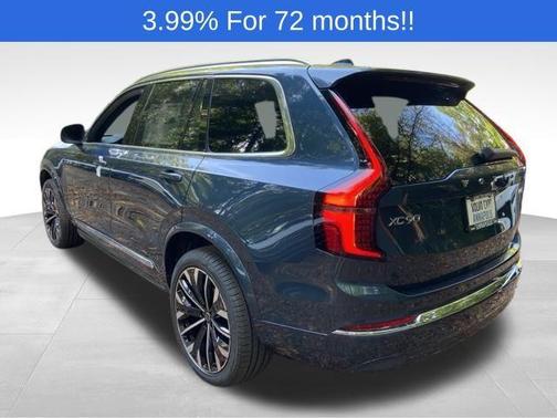 2026 Volvo XC90 B5 Plus 7-Seater