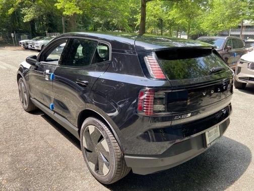 2025 Volvo EX30 Twin Motor Ultra