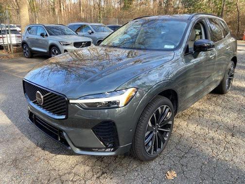 2026 Volvo XC60 B5 Ultra