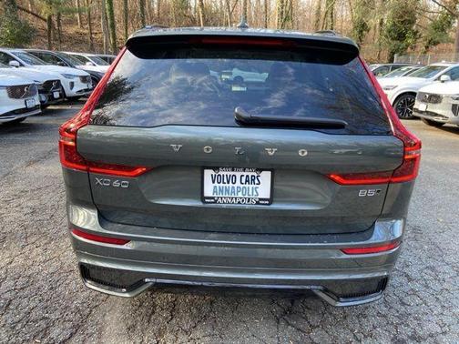 2026 Volvo XC60 B5 Ultra