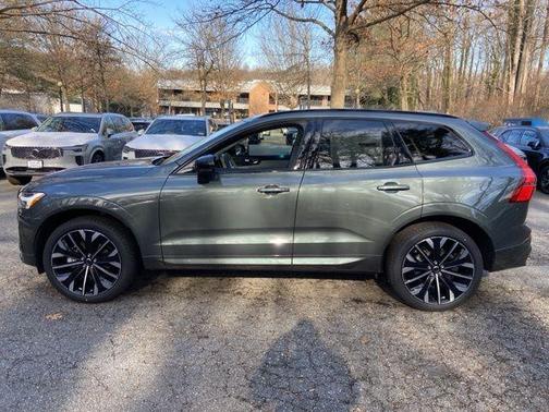 2026 Volvo XC60 B5 Ultra