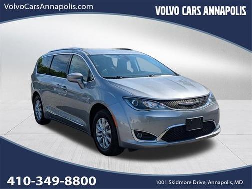 2018 Chrysler Pacifica Touring-L