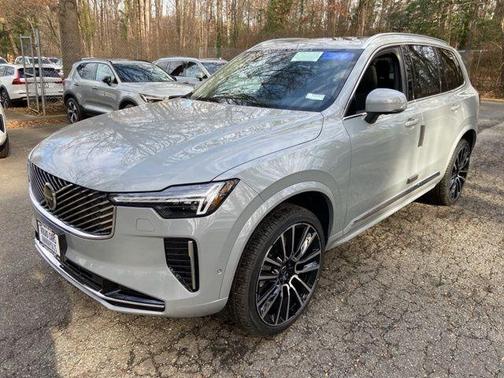 2026 Volvo XC90 B6 Plus 7-Seater