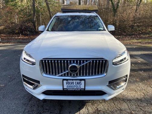 2025 Volvo XC90 Plug-In Hybrid T8 Plus 7-Seater