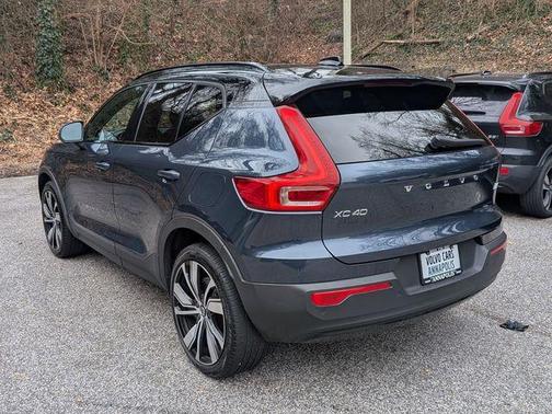 2022 Volvo XC40 Recharge Pure Electric P8 Twin Ultimate