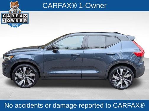 2022 Volvo XC40 Recharge Pure Electric P8 Twin Ultimate