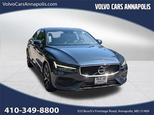 2020 Volvo S60 T6 Momentum