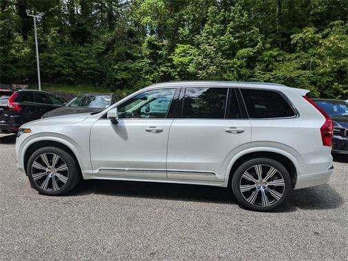 2023 Volvo XC90 B6 Ultimate 6-Seater