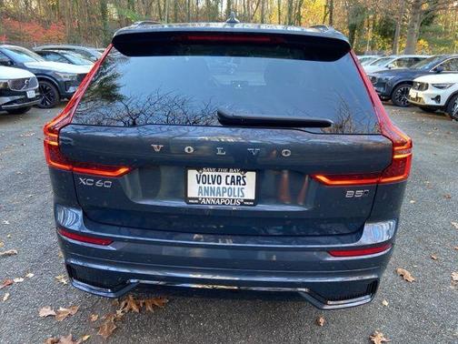 2026 Volvo XC60 B5 Ultra