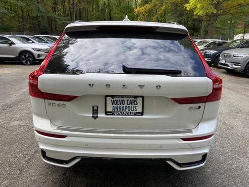 2025 Volvo XC60 B5 Core