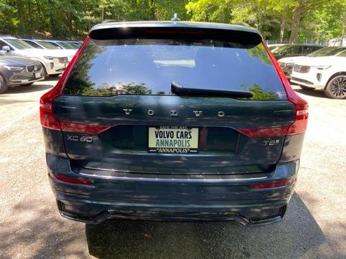 2025 Volvo XC60 Plug-In Hybrid T8 Ultra