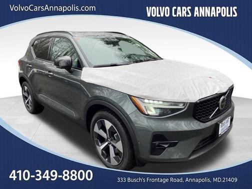 2026 Volvo XC40 B5 Plus