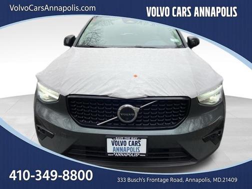 2026 Volvo XC40 B5 Plus