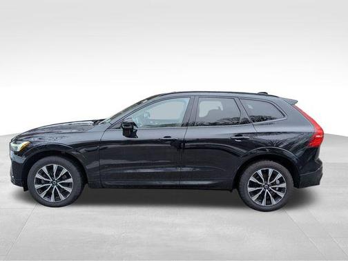 2024 Volvo XC60 B5 Core