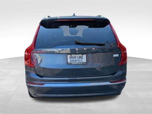 2023 Volvo XC90 Recharge Plug-In Hybrid T8 Plus Bright Theme 7 Passenger