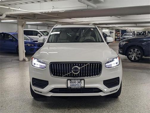 2023 Volvo XC90 B5 Core