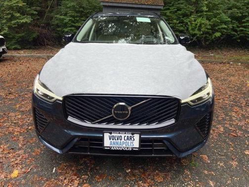 2026 Volvo XC60 B5 Ultra