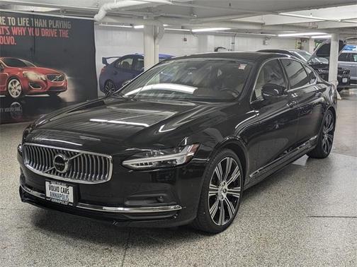 2022 Volvo S90 B6 Inscription