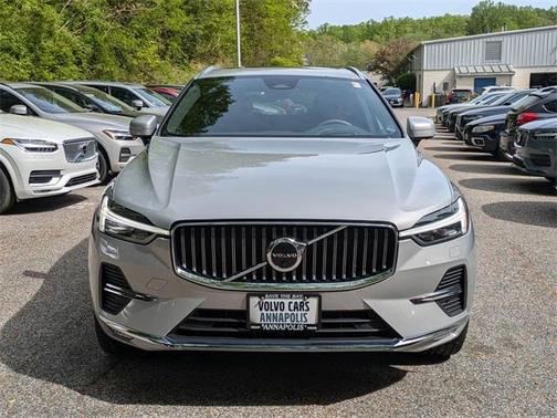 2022 Volvo XC60 B5 Inscription