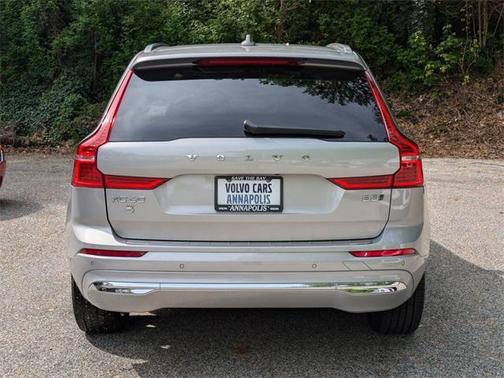 2022 Volvo XC60 B5 Inscription