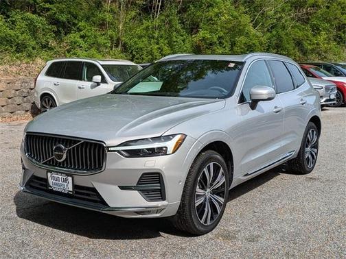 2022 Volvo XC60 B5 Inscription