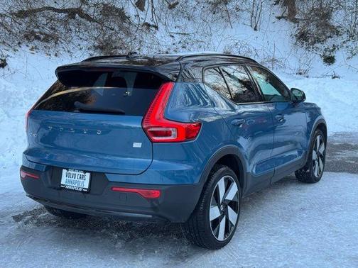 2023 Volvo XC40 Recharge Pure Electric Twin Ultimate