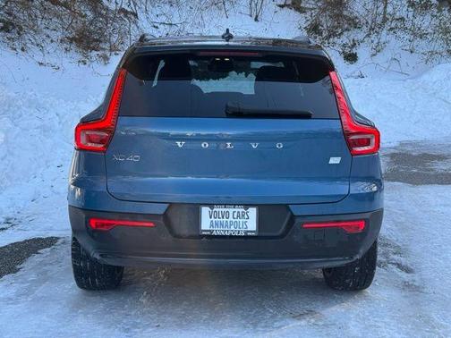 2023 Volvo XC40 Recharge Pure Electric Twin Ultimate