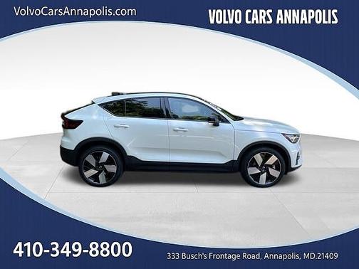 Crystal White 2023 Volvo C40 Recharge Pure Electric Ultimate