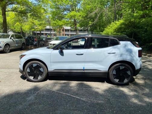 2025 Volvo EX30 Twin Motor Plus