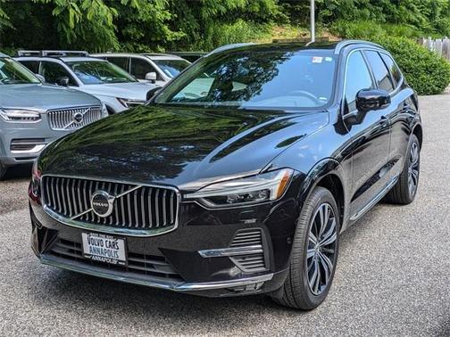 2023 Volvo XC60 B5 Plus Bright Theme