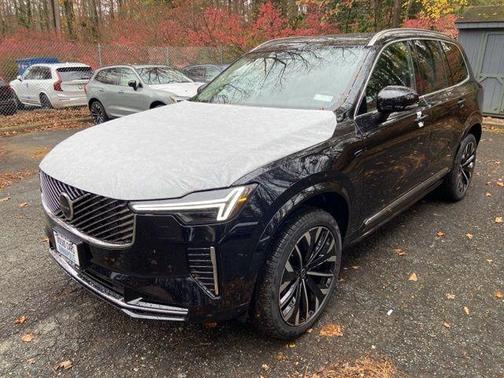 2026 Volvo XC90 B6 Plus 7-Seater