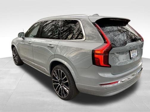 2026 Volvo XC90 B6 Ultra 7-Seater