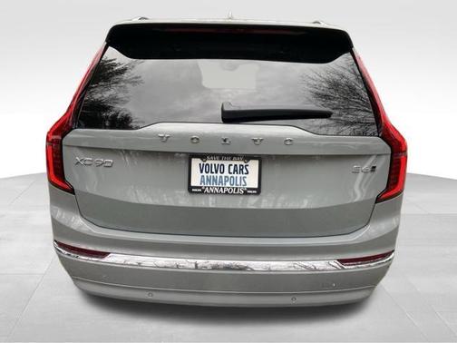 2026 Volvo XC90 B6 Ultra 6-Seater