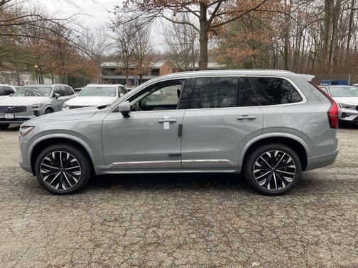 2026 Volvo XC90 B6 Plus 7-Seater