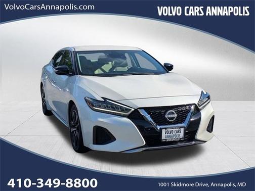 2023 Nissan Maxima SV